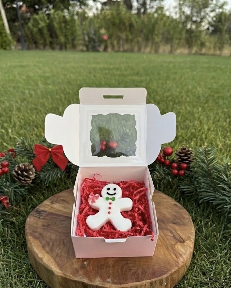 Луксозна Коледна Подаръчна Свещ- Джинджифилова Бисквитка